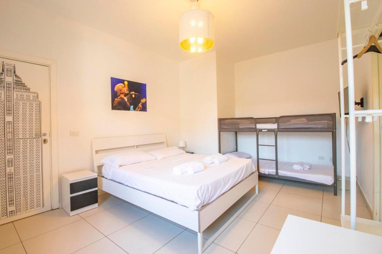 A I R Rettifilo Apartments نابولي المظهر الخارجي الصورة