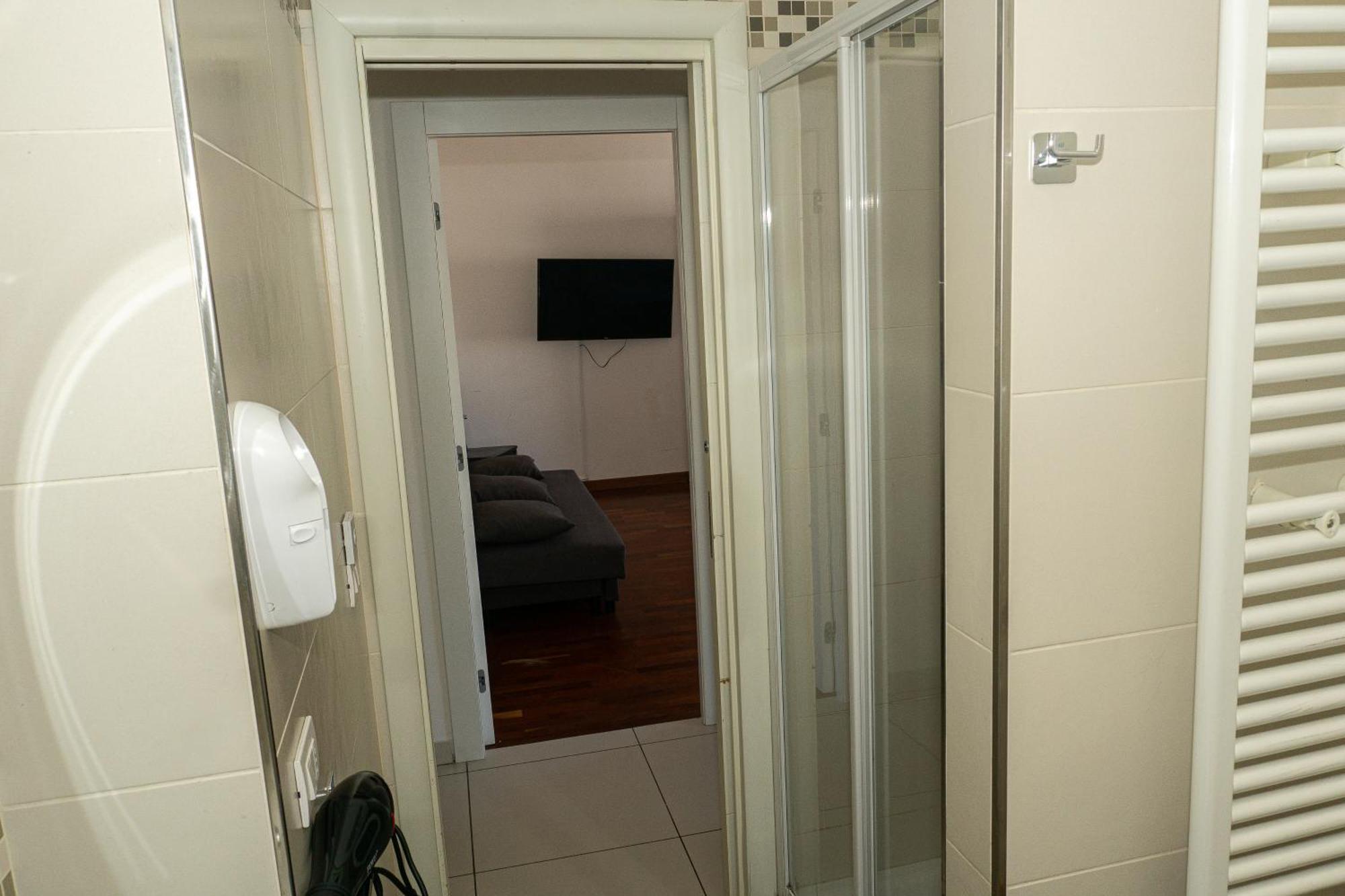 A I R Rettifilo Apartments نابولي المظهر الخارجي الصورة
