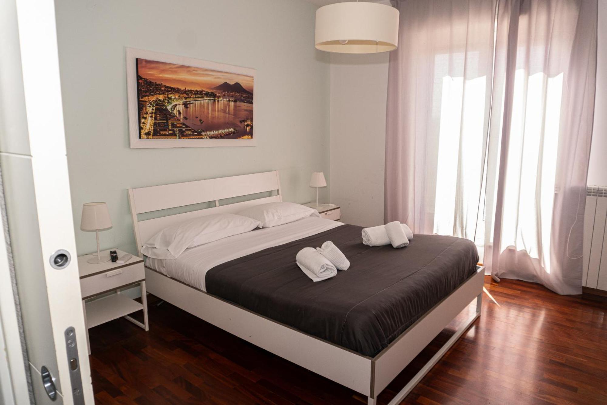 A I R Rettifilo Apartments نابولي المظهر الخارجي الصورة