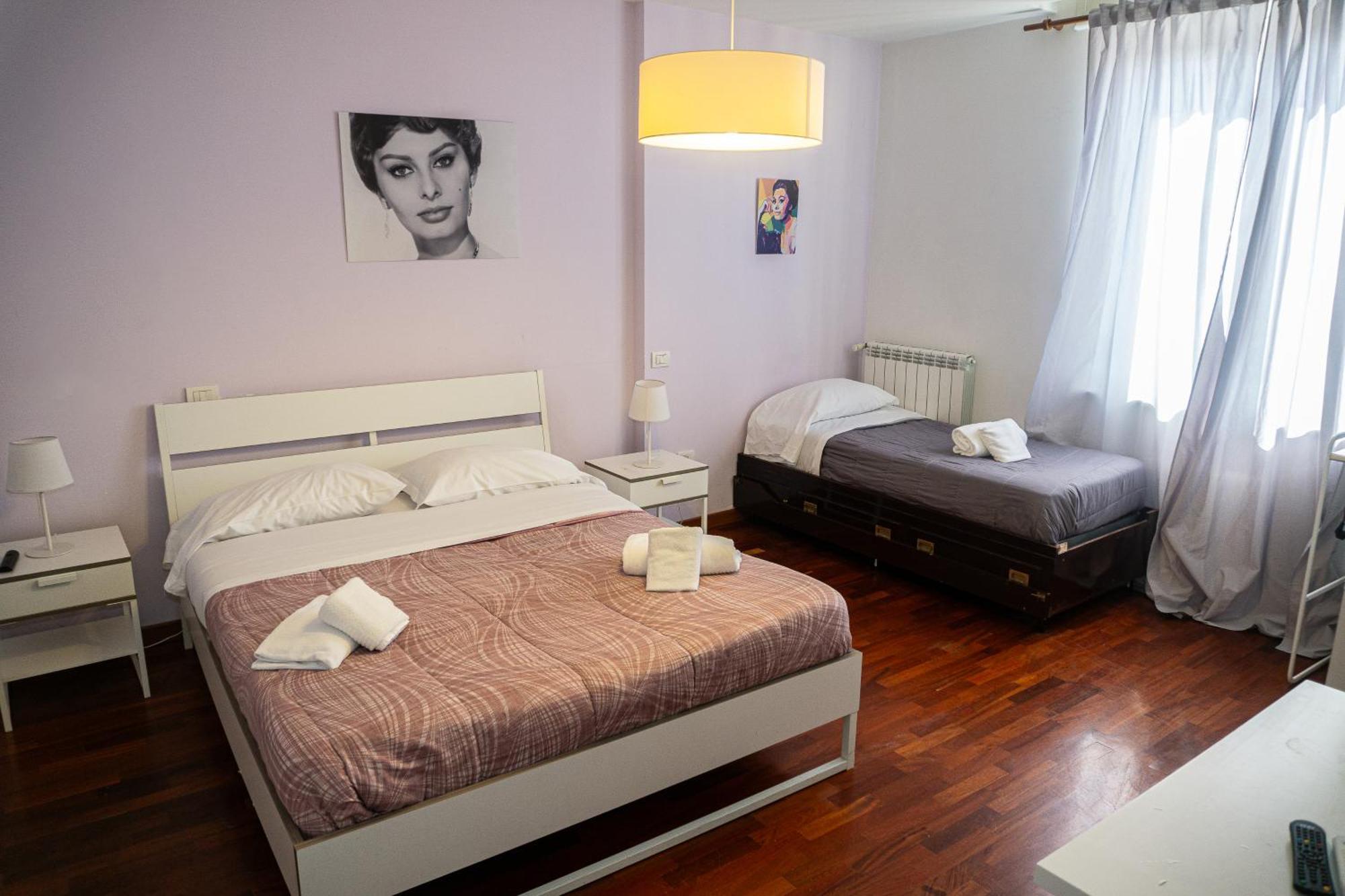A I R Rettifilo Apartments نابولي المظهر الخارجي الصورة